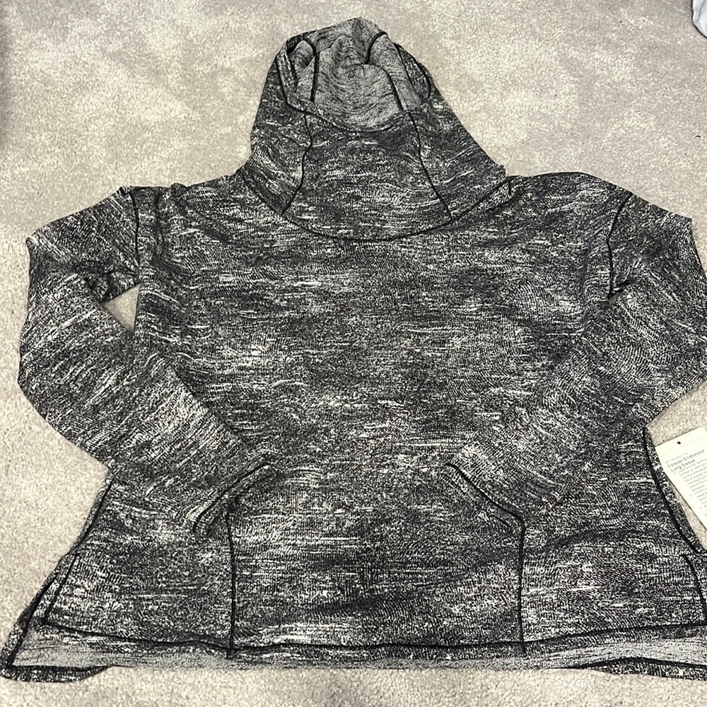 NWT LULULEMON FOREVER ENDEAVOR LONG SLEEVE